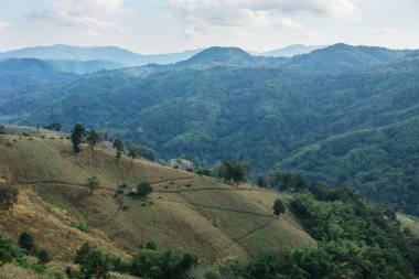 Vadisi Dağları arasında evde