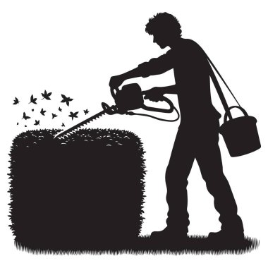 Elektrikli budayıcı ile çiti buduyor Bahçıvanın Silueti