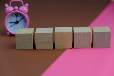 Metin uzayı kavramının şablonu olmayan tahta blok. iş kavramı. 