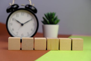 Metin uzayı kavramının şablonu olmayan tahta blok. iş kavramı. 