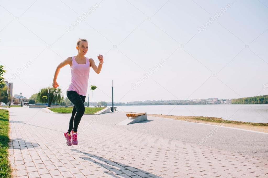 girl and morning workouts