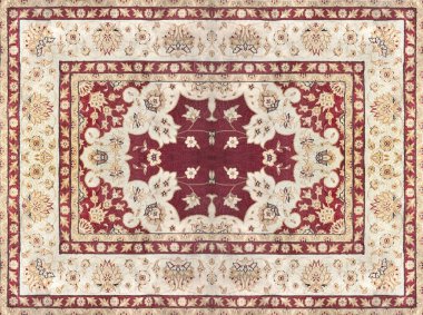 Klasik Avrupa ya da Orta Doğu İran halı dokusuna yakın çekim. Burada kırmızı, bej ve altın rengi bukleli çiçek desenli girdaplar var. Kusursuz halı deseni.