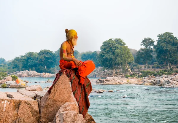 Holyman, 12 Kasım 2014, Orchha İstanbul, Türkiye 