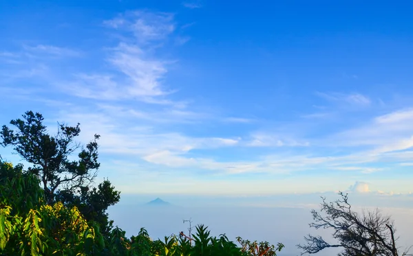 Vista sulle montagne, Giava, Indonesia — Foto Stock