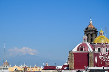 Popocatepetl gündoğumu, Puebla, Meksika. 17 Mayıs