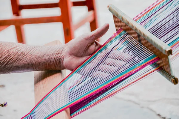 Técnica de tejido, Jalietza, Oaxaca, México. 18 de mayo — Foto de Stock