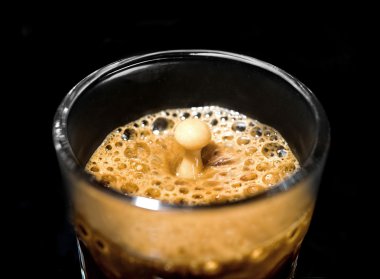 Espresso damlacık yakın çekim