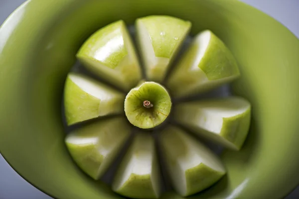 Green apple cut