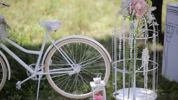 Boda decoración al aire libre — Vídeos de Stock