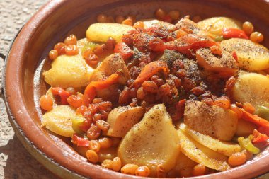 Tagine ya da Tajine Yakın plan, Geleneksel Fas Yemekleri