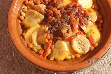 Tagine ya da Tajine Yakın plan, Geleneksel Fas Yemekleri