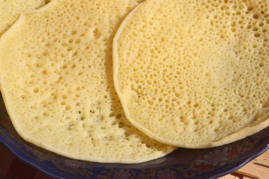 Baghrir ya da Beghrir olarak bilinen Fas Krepleri