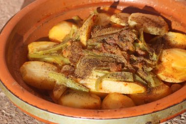 Taze Fas Taze Patatesli Tagine