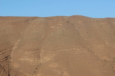 Fas 'ta Agdz ve Ait Saoune arasındaki dağlar