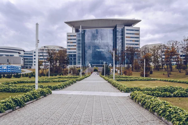 Vladivostok Rusia Octubre 2020 Carretera Pavimentada Froma Campus Área Edificio — Foto de Stock