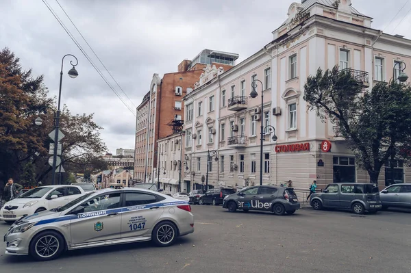 Vladivostok Rusland Oktober 2020 Politie Taxi Straten Van Vladivostok Sombere — Stockfoto