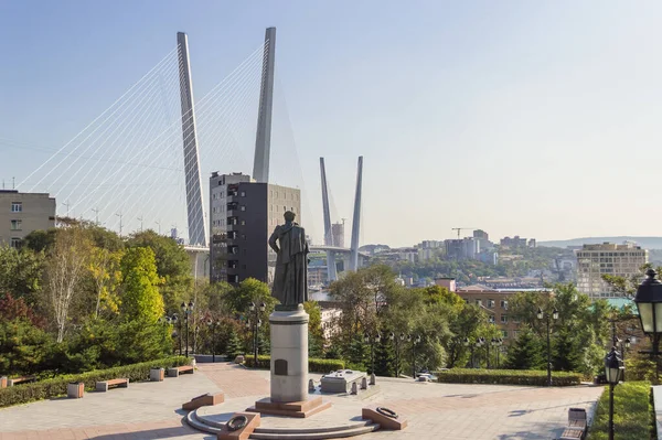 Vladivostok Rusia Octubre 2020 Vista Desde Atrás Tumba Del Gobernador — Foto de Stock