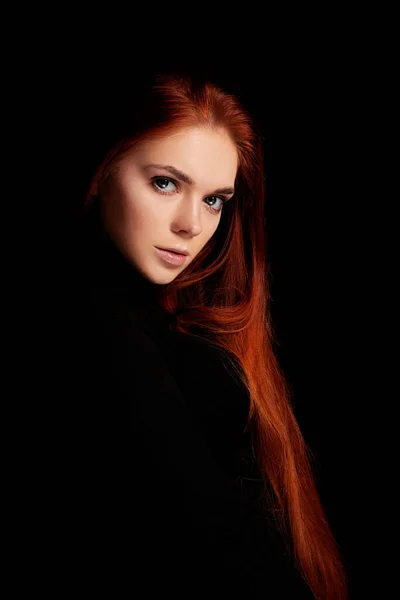 Redhead Girl Long Hair Contrast Art Portrait Perfect Woman Black — Stock Photo, Image