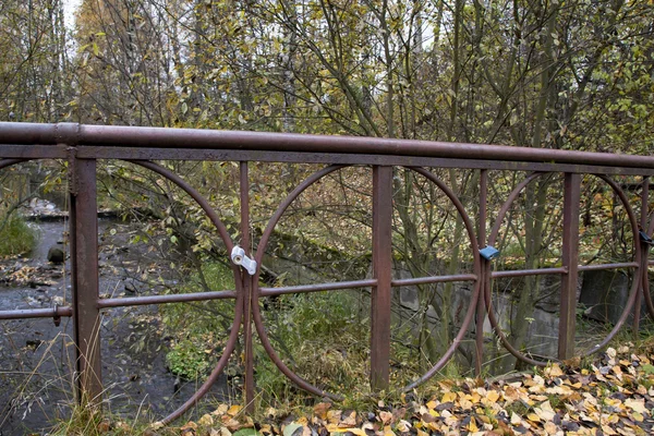 Старый мост осенью, Петрозаводск, Карелия — стоковое фото