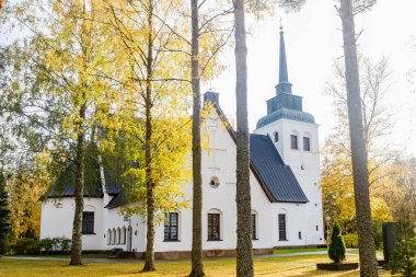 Finlandiya, Kouvola 'da Valkeala' nın güzel beyaz kilisesi