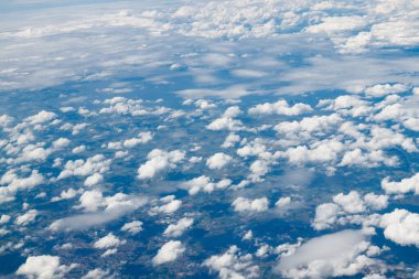 Uçaktan hava görüntüsü. Helsinki 'den Amsterdam' a.