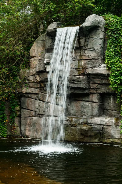 Pequeña Cascada Roca Algún Lugar Bélgica — Foto de Stock