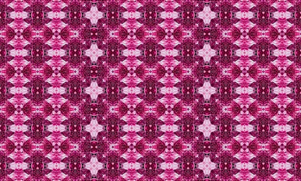 Dekoratif kullanım için canlı tasarımlar ve şekillerle karışık pembe çiçek desenleri.