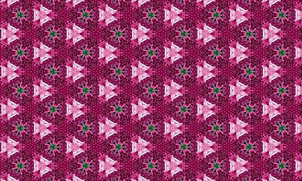 Yaratıcı projeler için yeşil aksanlı karışık pembe çiçek deseni