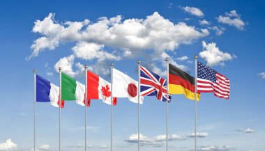 G7 bayrakları. Yedili Grup ülkelerinin ipek bayrakları sallanıyor: 2020 yılında Almanya, Kanada, ABD, İtalya, Fransa, Japonya, İngiltere. Çevrimiçi zirve. Büyük Yedi. Gökyüzü arka planında izole edilmiş. 3B illüstrasyon