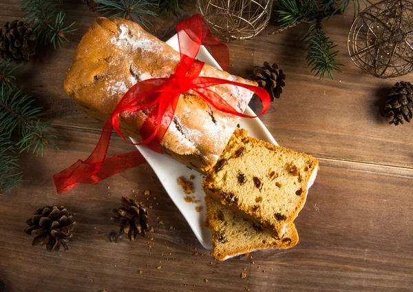 Traditioneller Weihnachtskuchen — Stockfoto