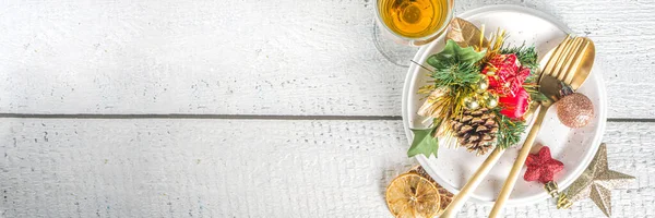 Navidad Año Nuevo Ajuste Mesa Ajuste Lugar Para Cena Navidad — Foto de Stock