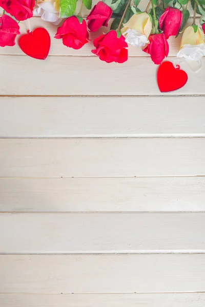 Fondo Madera Con Rosas Corazones San Valentín Cumpleaños Mujer Primavera —  Fotos de Stock