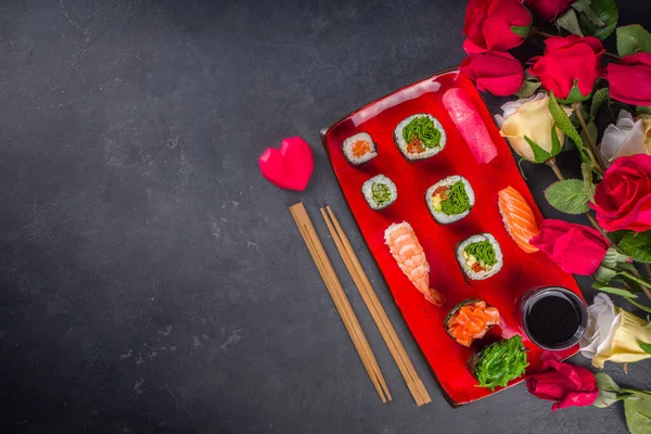 Pomysł Świąteczną Kolację Menu Tło Zaproszenia Walentynki Sushi Rolki Zestaw — Zdjęcie stockowe