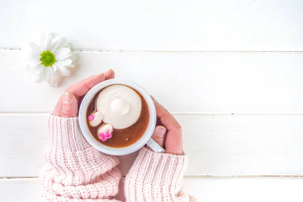 Easter Hot Chocolate Marshmallow Bunny Rabbits Girl Hands Hold Cup — Stock Photo, Image