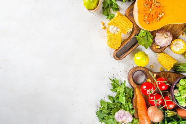 Fundo Cozinha Outono Vegetais Colheita Outono Orgânicos Ingredientes Veganos Crus — Fotografia de Stock