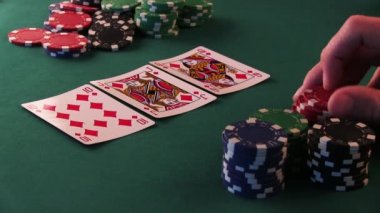 Poker oyuncusu sinir