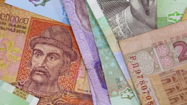 Pila de moneda nacional de Ucrania hryvnia UAH — Vídeo de stock