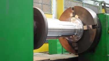 Atölyede ağır metal endüstrisi