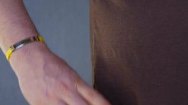 Adam zaten koronavirüse karşı aşılanmış.