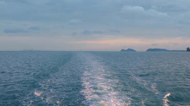 Ship wake trail foaming behind ferry boat — Stock Video