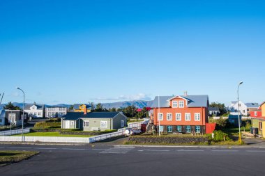 İzlanda 'nın güney kıyısındaki Eyrarbakki köyü