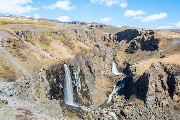 Cascadas Río Hengifossa Este Islandia Día Soleado Verano — Foto de Stock