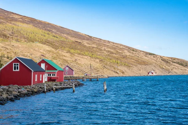 Oude Gebouwen Aan Kust Van Eskifjordur Het Oosten Van Ijsland — Stockfoto