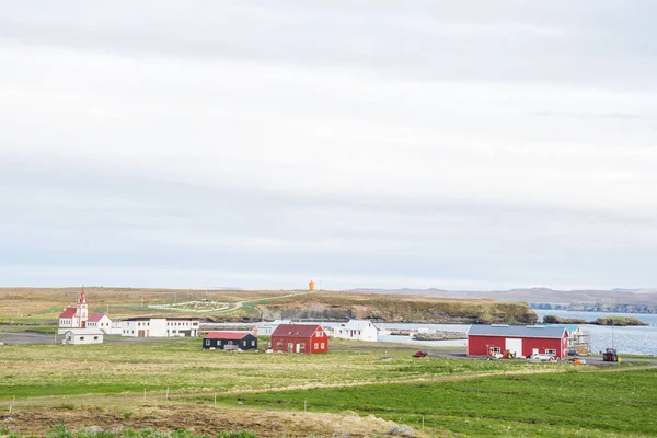 Pobřeží Vesnice Raufarhofn Severním Islandu — Stock fotografie