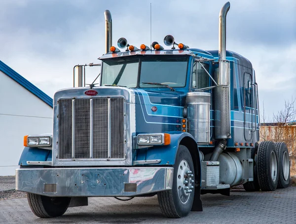 Hofn Hornafirdi Islandia Maret 2020 Truk Tua Peterbilt — Stok Foto