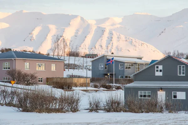 冰岛北部Hrisey岛上的村庄 — 图库照片