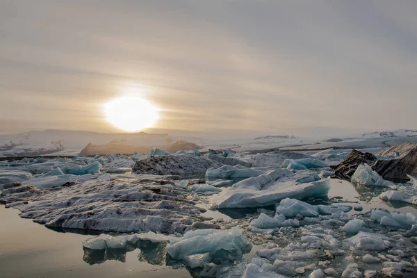 Laguna Del Ghiacciaio Jokulsarlon Nel Sud Dell Islanda Una Soleggiata — Foto Stock