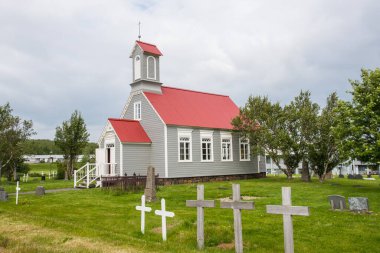 Batı İzlanda, Borgarfjordur 'daki eski Reykholt kilisesi.