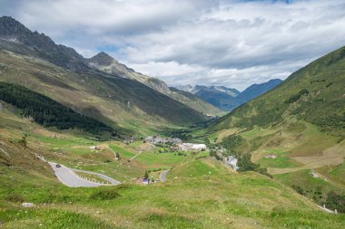 View over town of Realp in Swiss