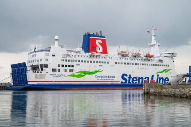 Grenaa Danimarka - 6 Haziran. 2024: Feribot Stena Nautica limanda